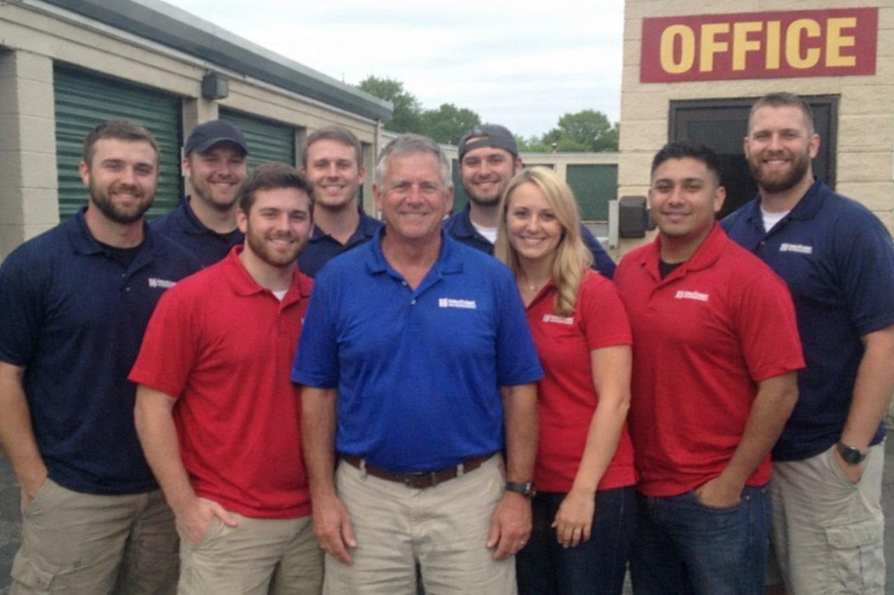 Water damage restoration professionals in Irving, TX